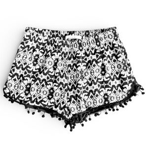 Anthropologie Miami Shorts Size Small Pom Pom Abstract Boho Pattern Black White